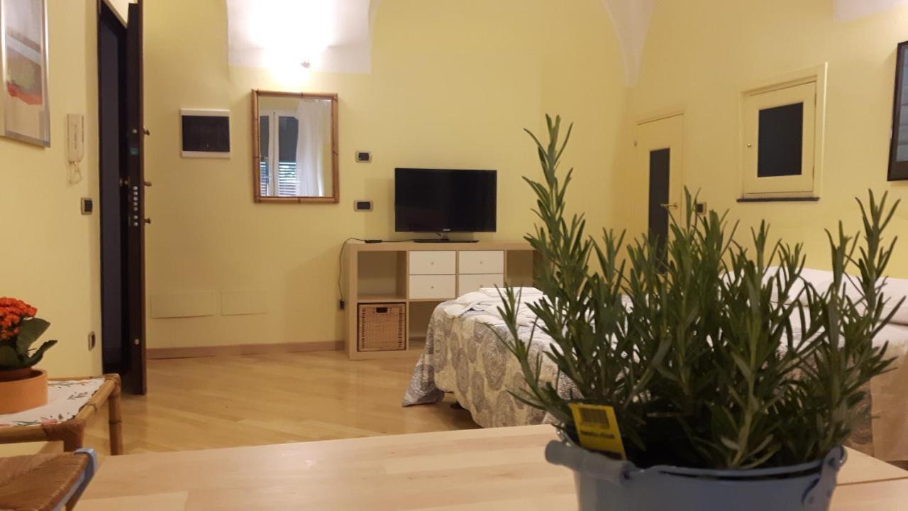 Mae Albenga Suites מראה חיצוני תמונה