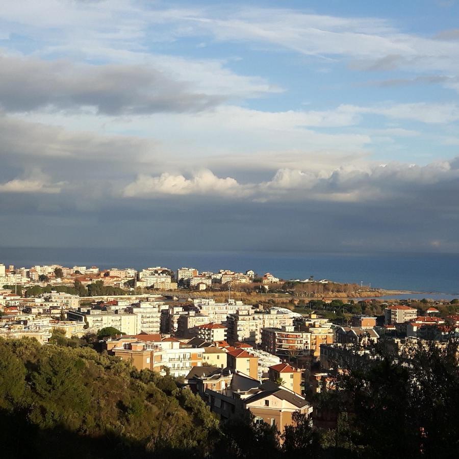 Mae Albenga Suites מראה חיצוני תמונה